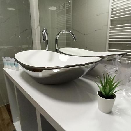 Apartman Simic Apartment Osijek Exterior foto
