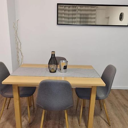 Apartman Simic Apartment Osijek Exterior foto